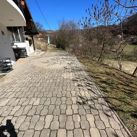 Villa Vikendica Relax Visoko